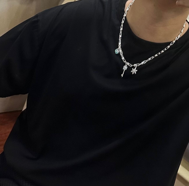 T*f*ny necklaces